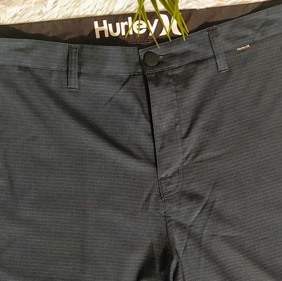 Hurley Men Golf Casual Shorts - Picture 2 of 5